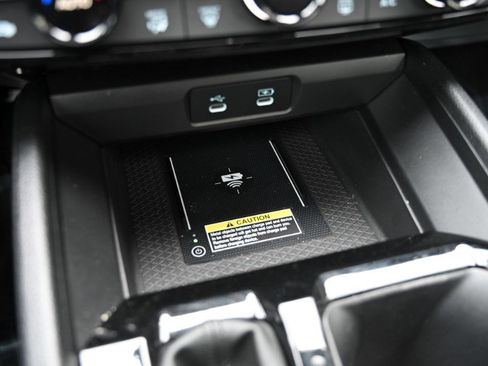 Used 2025 Honda Accord Sport image 25