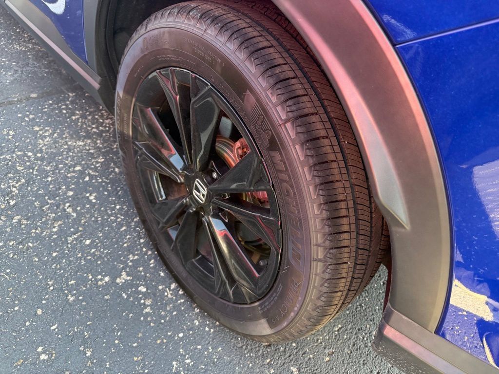 Certified 2025 Honda CR-V Sport Touring image 11
