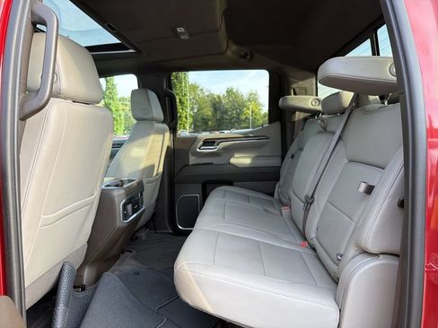 Used 2023 Chevrolet Silverado 1500 LTZ w/ LTZ Premium Package AWD/4WD image 13