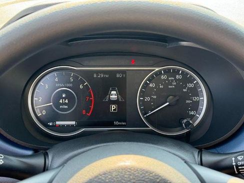Certified 2025 Nissan Versa SV w/ Trunk Package FWD image 15