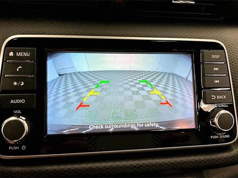 New 2025 Nissan Kicks S image 24