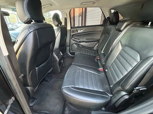 Used 2015 Ford Edge SEL w/ Equipment Group 201A image 8
