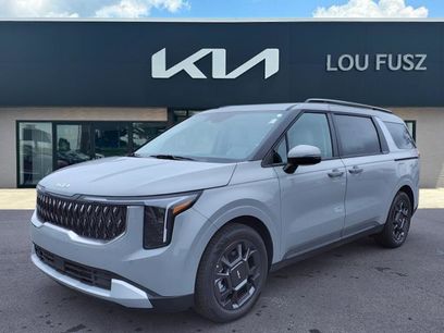 Used 2025 Kia Carnival EX