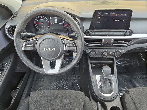 Used 2024 Kia Forte LXS image 17