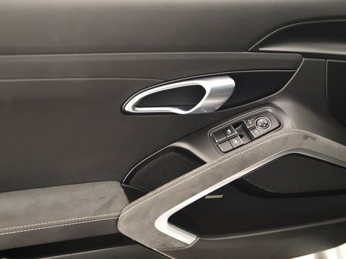 Used 2018 Porsche 911 GT3 RWD image 19