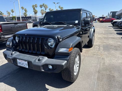 Used 2019 Jeep Wrangler Unlimited Sport S AWD/4WD image 1