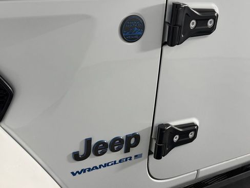 Used 2023 Jeep Wrangler Unlimited Rubicon 4xe w/ Cold Weather Group image 12