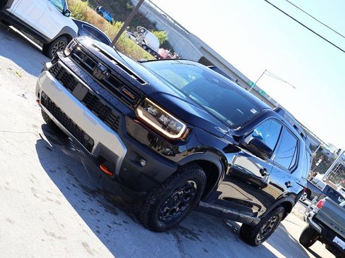 Certified 2026 Honda Passport TrailSport Elite image 3