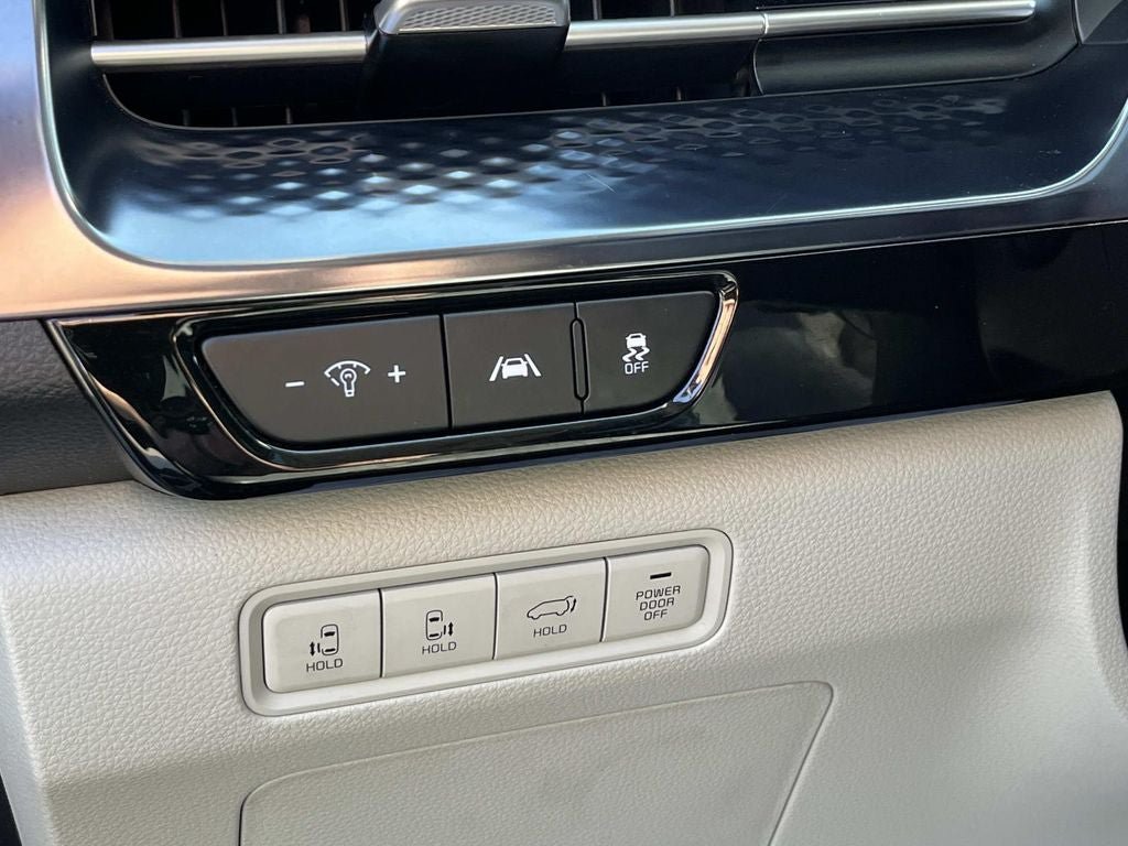 Used 2022 Kia Carnival SX Prestige FWD image 42