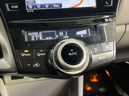 Used 2017 Toyota Prius V Three image 25