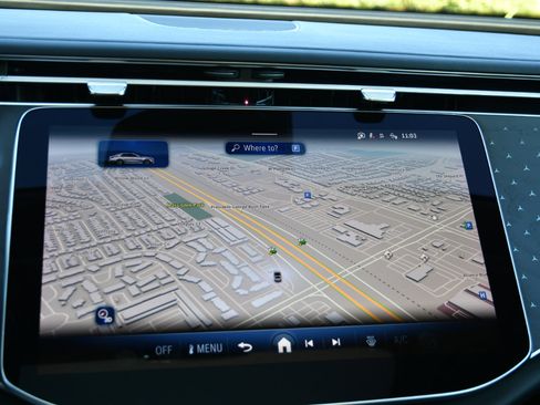 Used 2025 Mercedes-Benz E 350 Sedan image 20