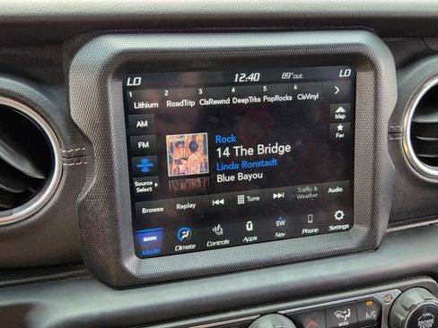 Certified 2021 Jeep Wrangler Unlimited Sahara image 26