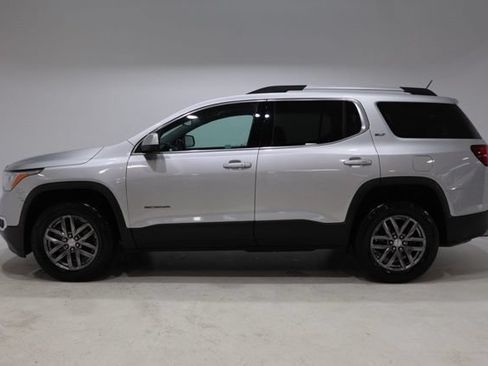 Used 2017 GMC Acadia SLT FWD image 4