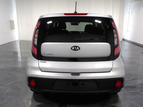 Used 2017 Kia Soul image 5