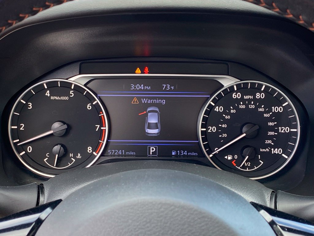 Used 2024 Nissan Altima 2.5 SR FWD image 16