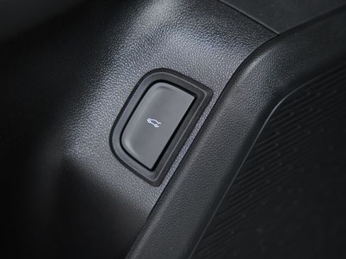 New 2026 GMC Terrain Denali image 23