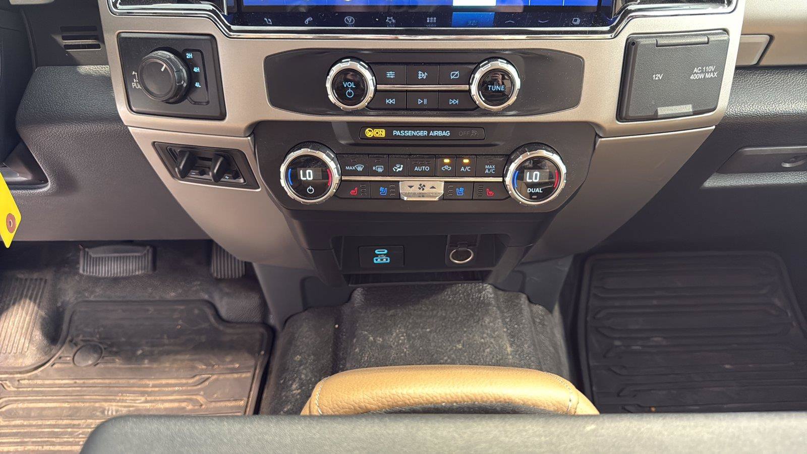 Used 2022 Ford F250 Lariat AWD/4WD image 24