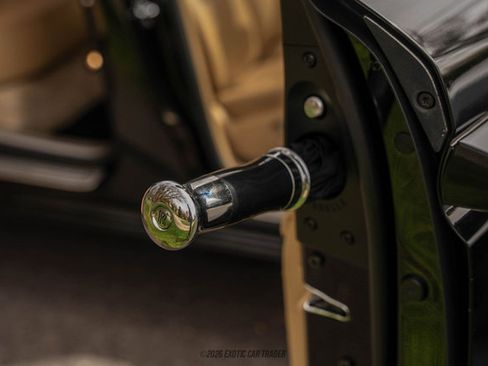 Used 2014 Rolls-Royce Ghost image 55