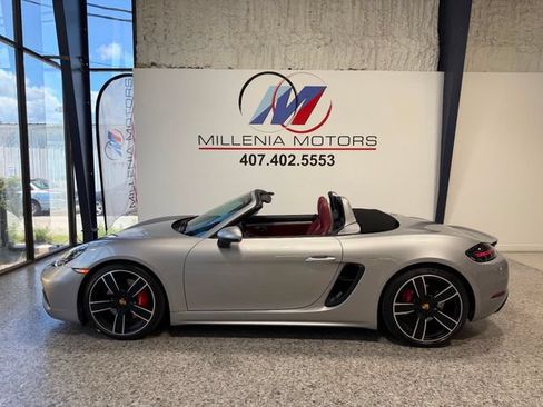 Used 2023 Porsche 718 Boxster GTS RWD image 1