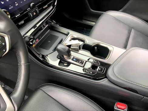 Used 2023 Lexus NX 350 AWD image 17
