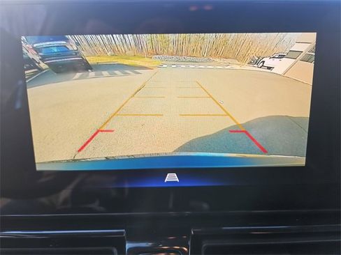 Certified 2025 Chevrolet TrailBlazer ACTIV w/ Convenience Package image 14