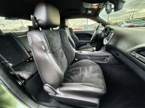 Used 2023 Dodge Challenger R/T w/ Plus Package image 37