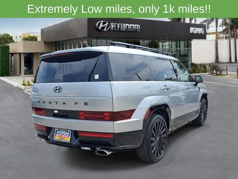 Used 2025 Hyundai Santa Fe Calligraphy FWD image 3