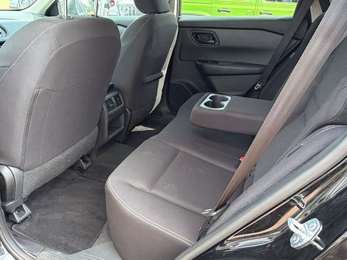 Used 2024 Nissan Rogue S AWD/4WD image 24