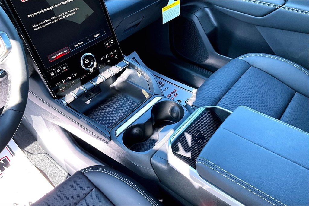 New 2027 GMC Terrain Elevation w/ Elevation Premium Package FWD image 26