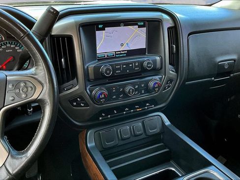 Used 2017 Chevrolet Silverado 1500 High Country RWD image 12