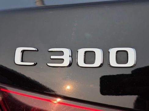 Used 2024 Mercedes-Benz C 300 4MATIC Sedan image 9