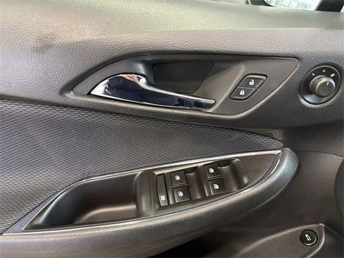 Used 2016 Chevrolet Cruze LS image 16