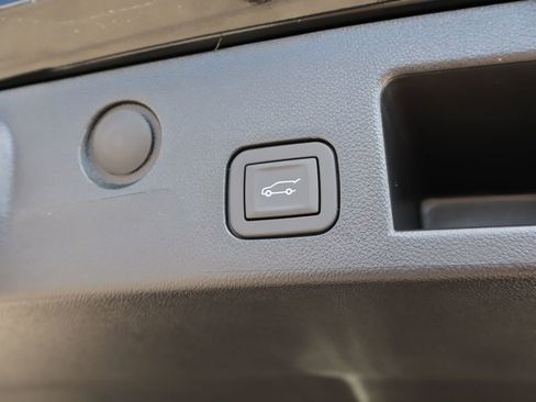 New 2026 Chevrolet Equinox LT w/ Convenience Package II image 33