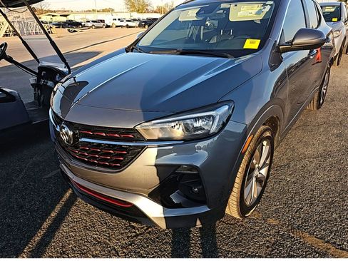 Used 2022 Buick Encore GX Select w/ Sport Touring Package image 1