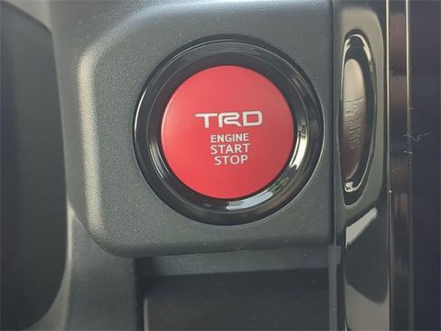 Certified 2026 Toyota Tacoma TRD Off-Road image 26