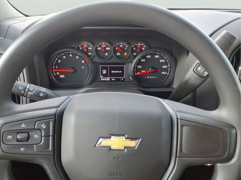 New 2026 Chevrolet Silverado 2500 Custom w/ Custom Value Package AWD/4WD image 20