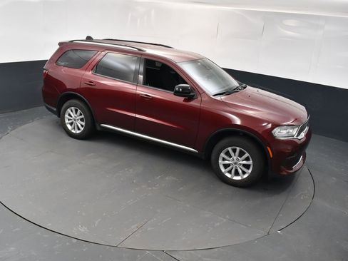 Used 2023 Dodge Durango SXT Launch Edition image 37