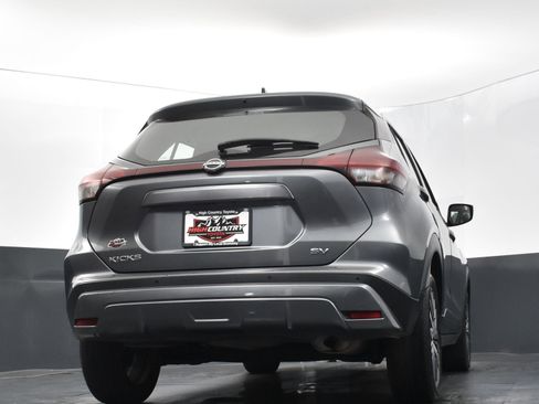 Used 2022 Nissan Kicks SV image 39
