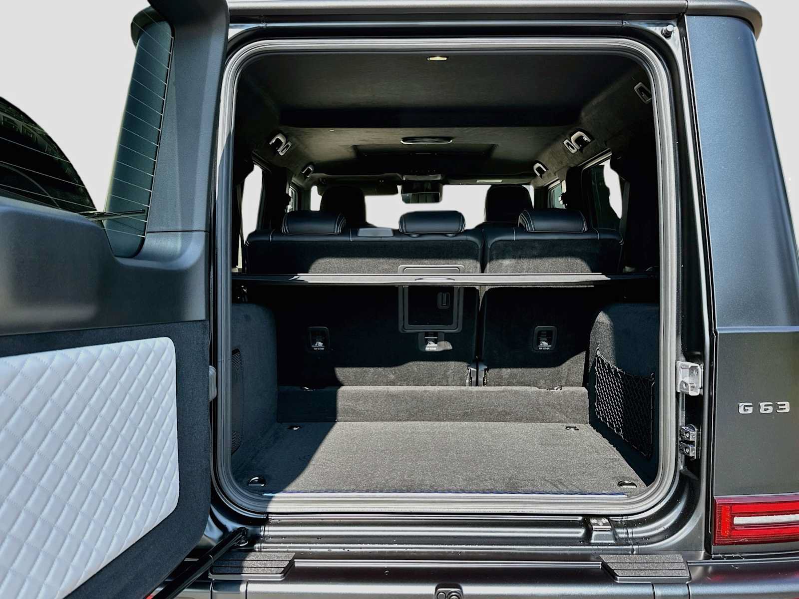 Used 2027 Mercedes-Benz G 63 AMG 4MATIC image 28