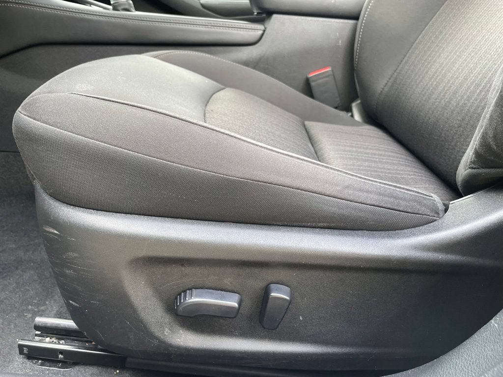 Used 2023 Nissan Altima 2.5 SV FWD image 10