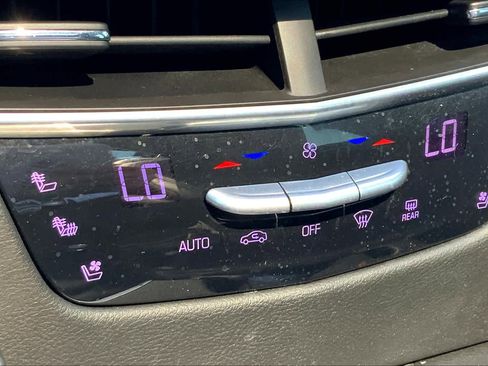 Used 2017 Cadillac CT6 Luxury image 31