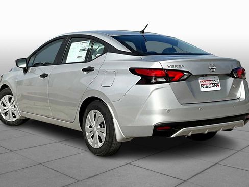 Used 2025 Nissan Versa S w/ Trunk Package image 7