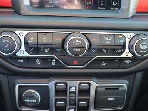 Used 2020 Jeep Wrangler Unlimited Rubicon image 21