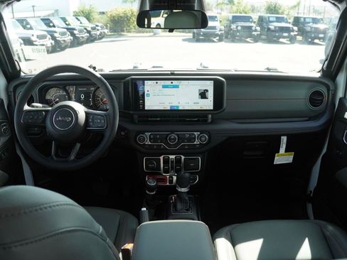 New 2026 Jeep Gladiator Mojave image 22