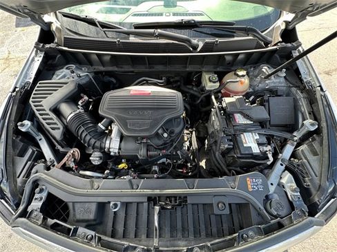 Used 2018 Cadillac XT5 Luxury image 31