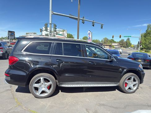 Used 2014 Mercedes-Benz GL 63 AMG 4MATIC image 9
