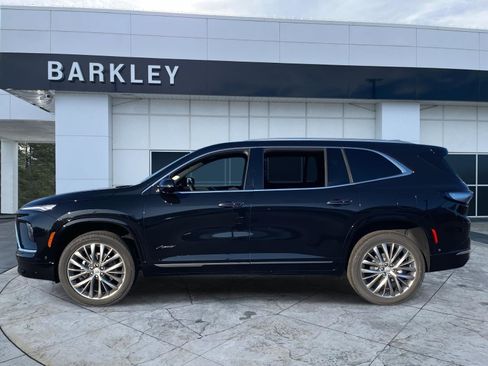New 2026 Buick Enclave Avenir w/ Super Cruise Package image 4