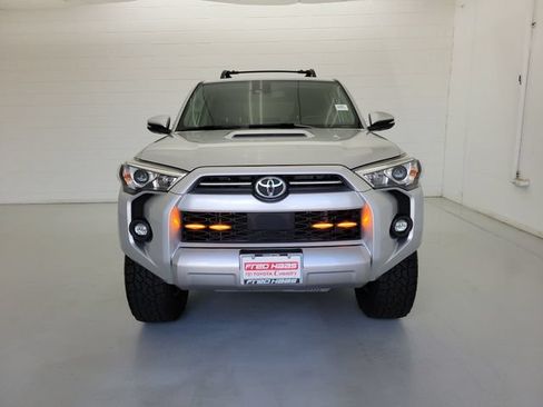 Used 2023 Toyota 4Runner TRD Off-Road Premium AWD/4WD image 3