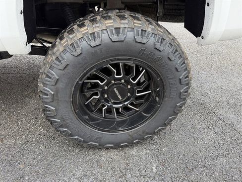 Used 2018 RAM 2500 Lone Star image 17