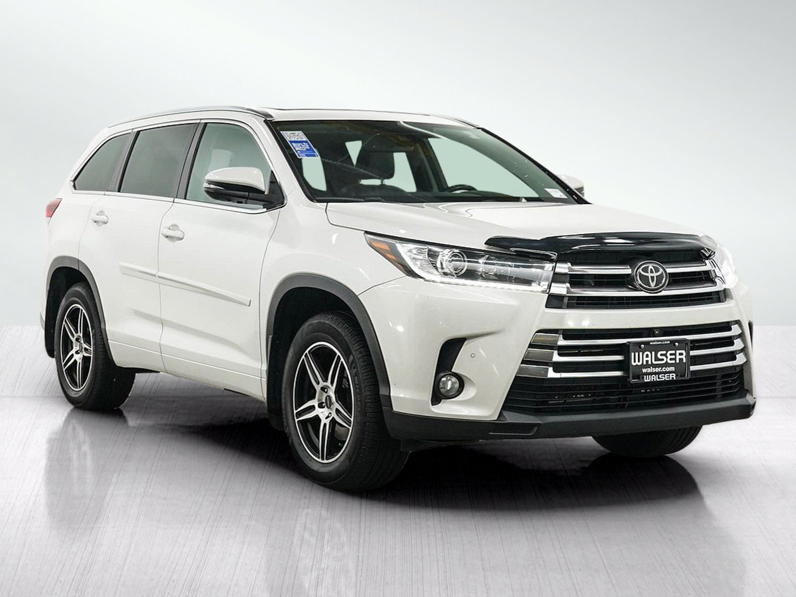 Used 2017 Toyota Highlander Limited Platinum AWD/4WD image 7